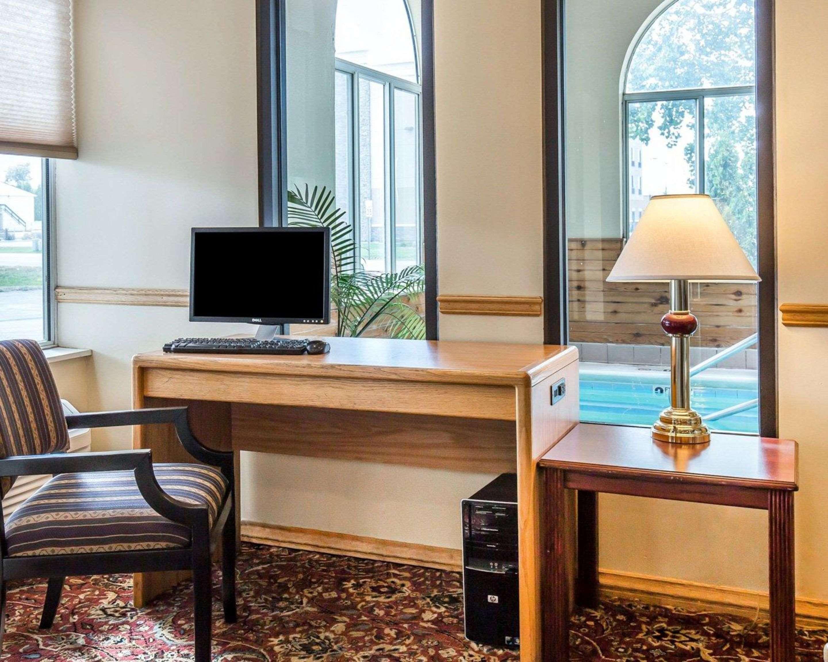 Fairbridge Inn & Suites غلينديف المظهر الخارجي الصورة