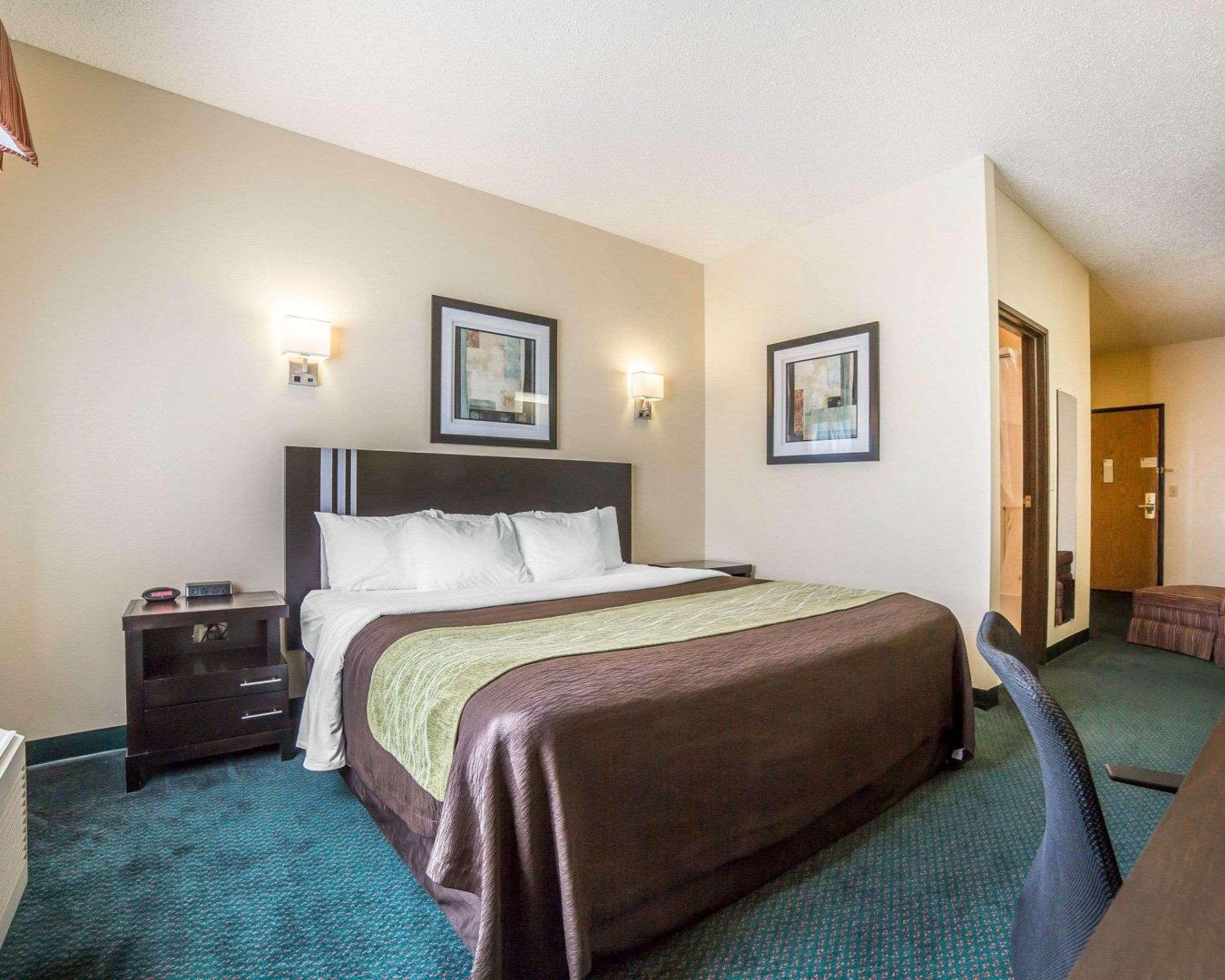 Fairbridge Inn & Suites غلينديف المظهر الخارجي الصورة